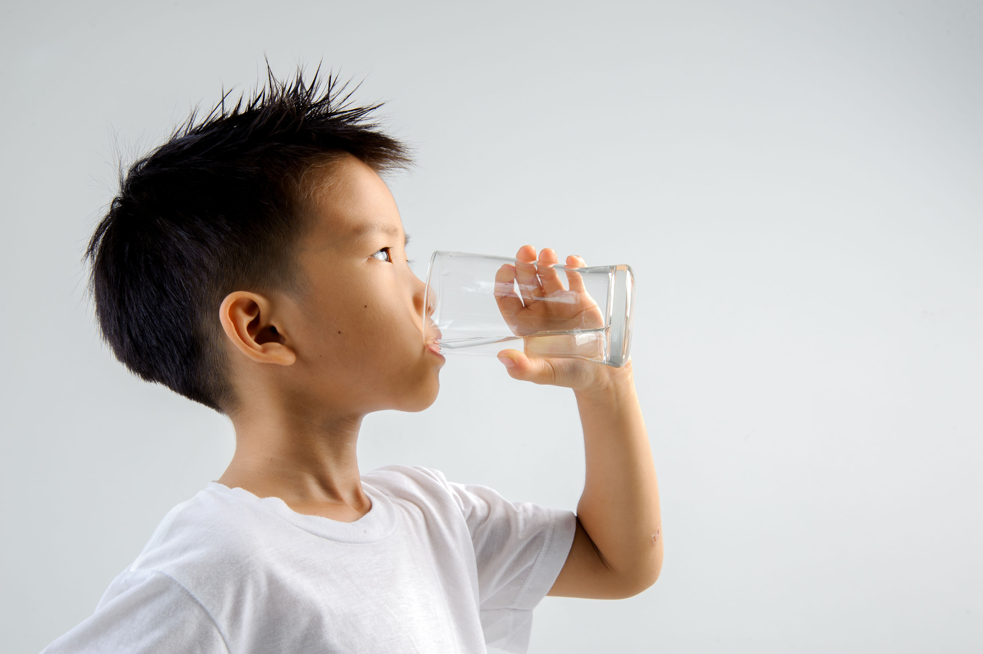 Su İçmek Çocuğunuzun Zihinsel Performansını Artırır!